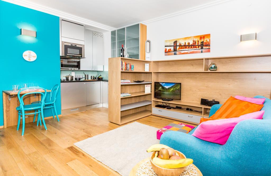 Mar Suite Apartments - Center Вена Экстерьер фото