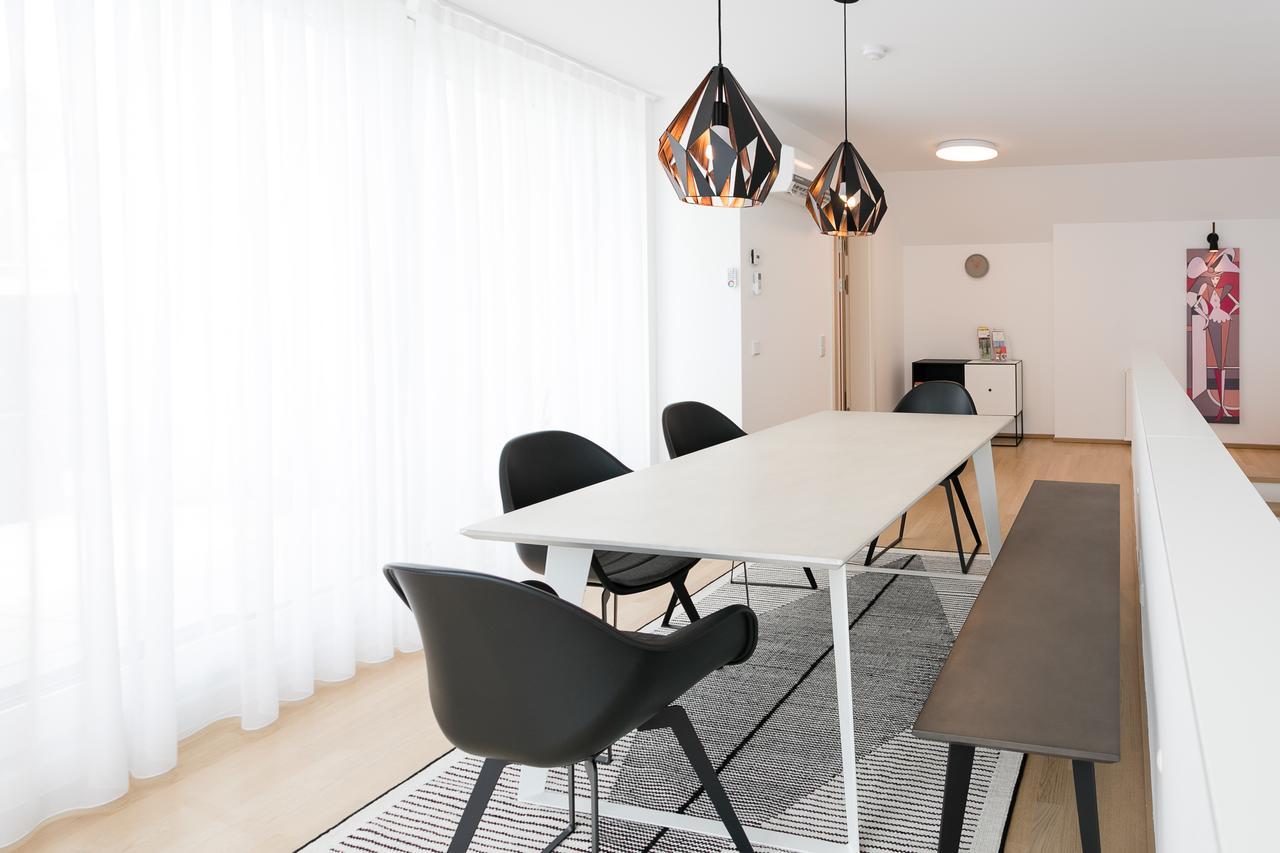 Mar Suite Apartments - Center Вена Экстерьер фото